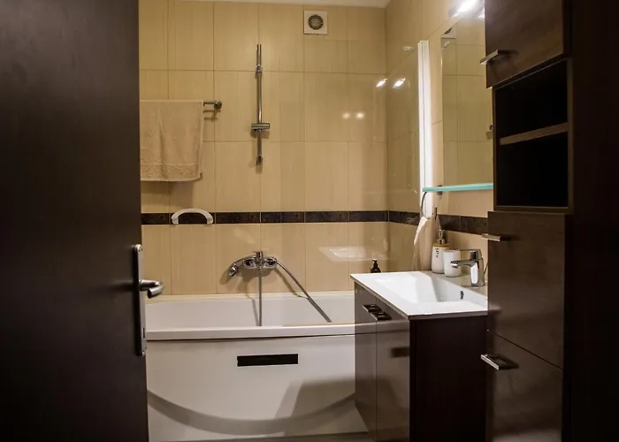 Open Space With Sea View *